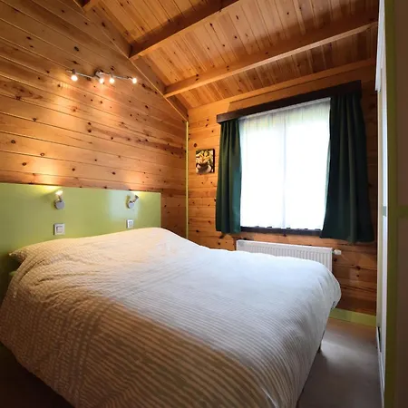 Alpesi faház Renovated Near Durbuy, Cleaning Included