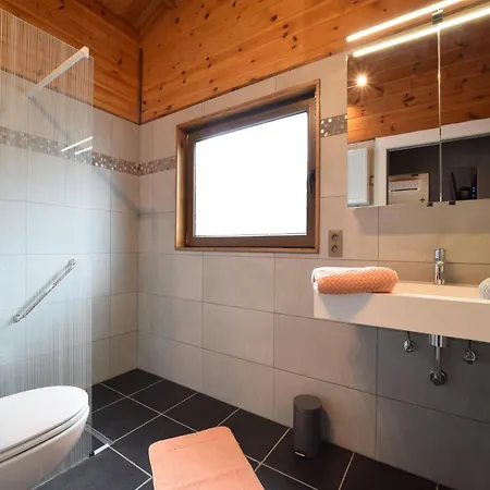 Renovated Near Durbuy, Cleaning Included Alpesi faház Durbuy