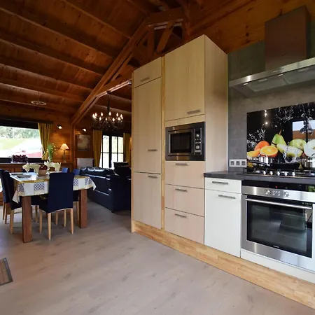 Alpesi faház Renovated Near Durbuy, Cleaning Included