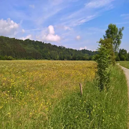 Alpesi faház Renovated Near Durbuy, Cleaning Included
